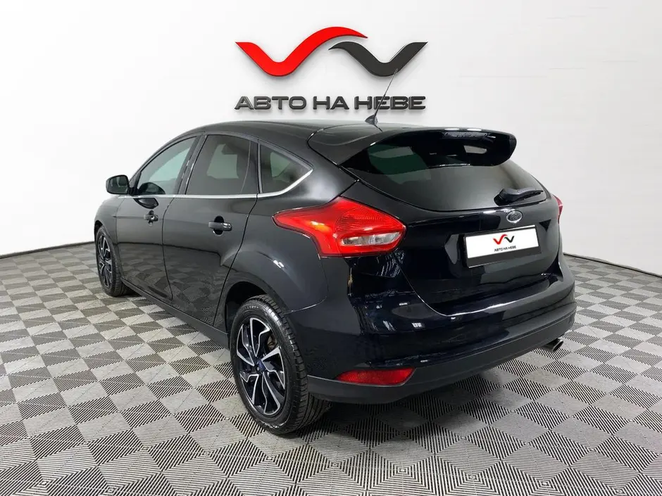 «Авто на Неве»