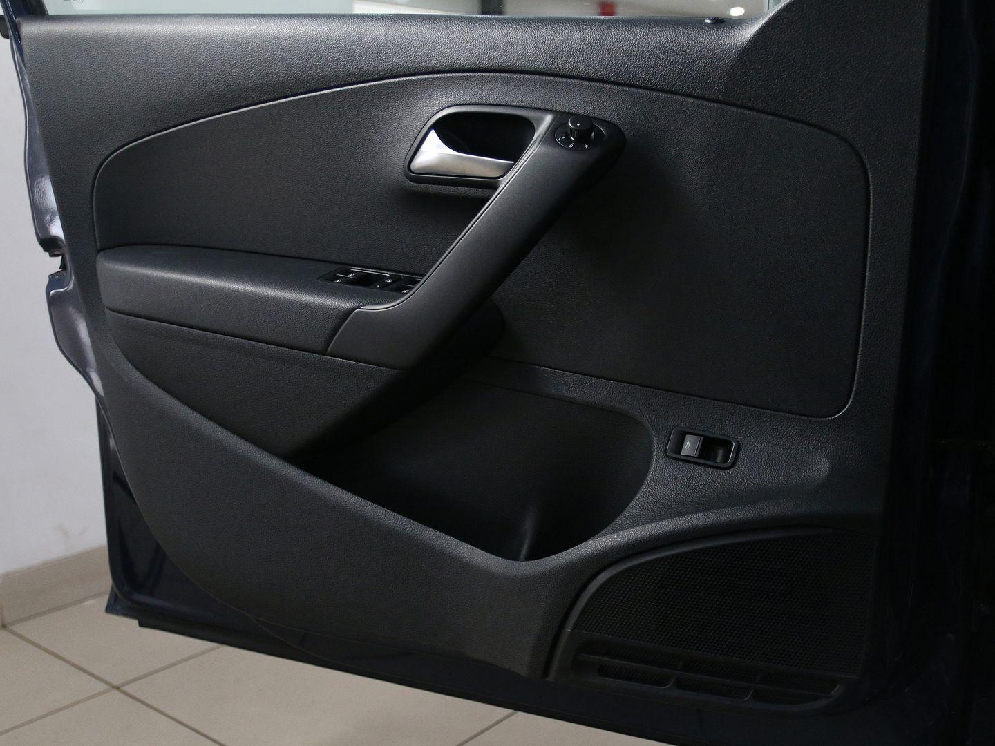 фото автомобиля 7