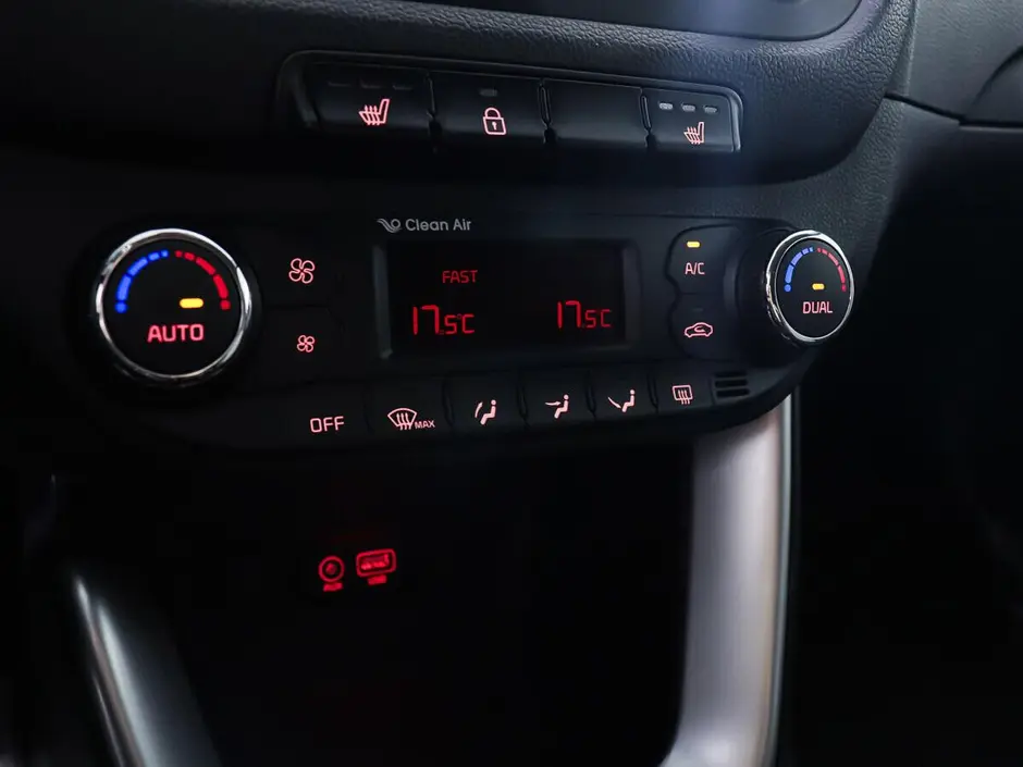 «Авто на Неве»