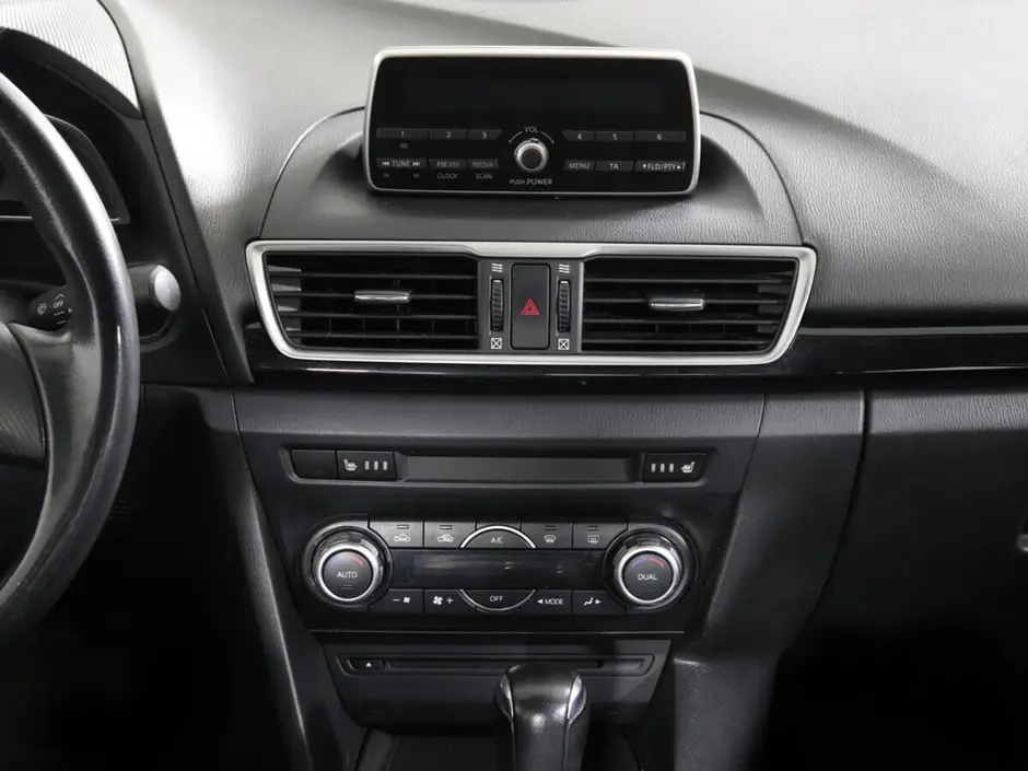 «Авто на Неве»