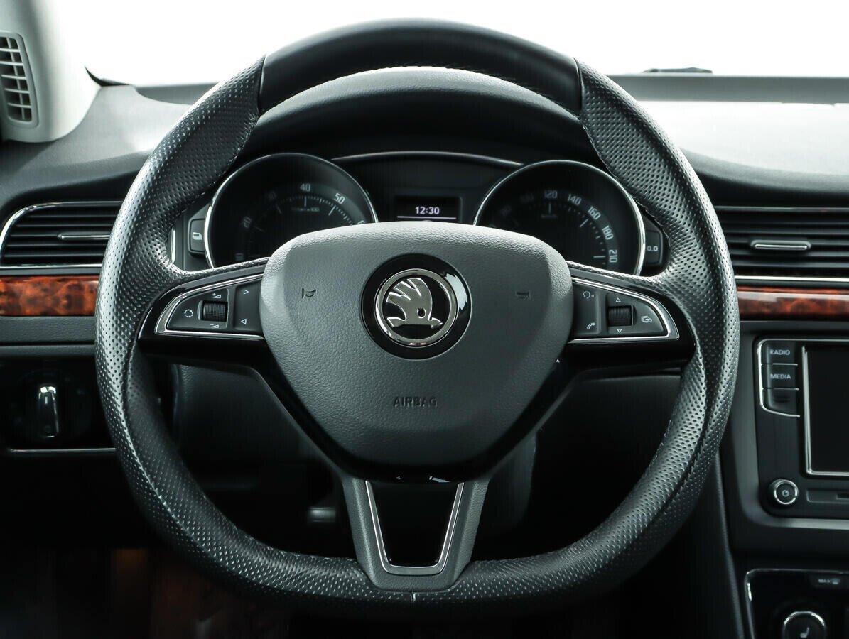 фото автомобиля 12