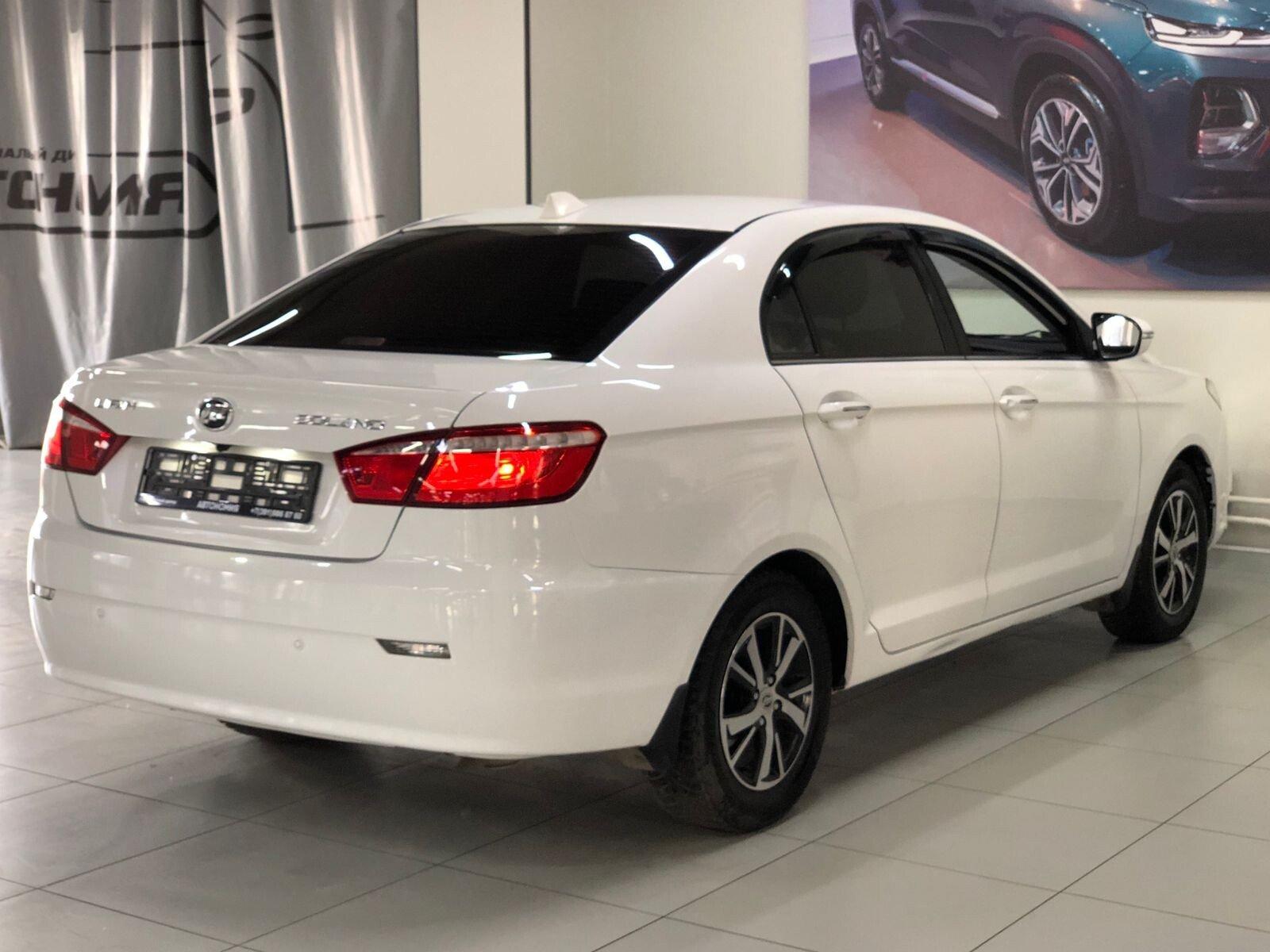 фото автомобиля 5