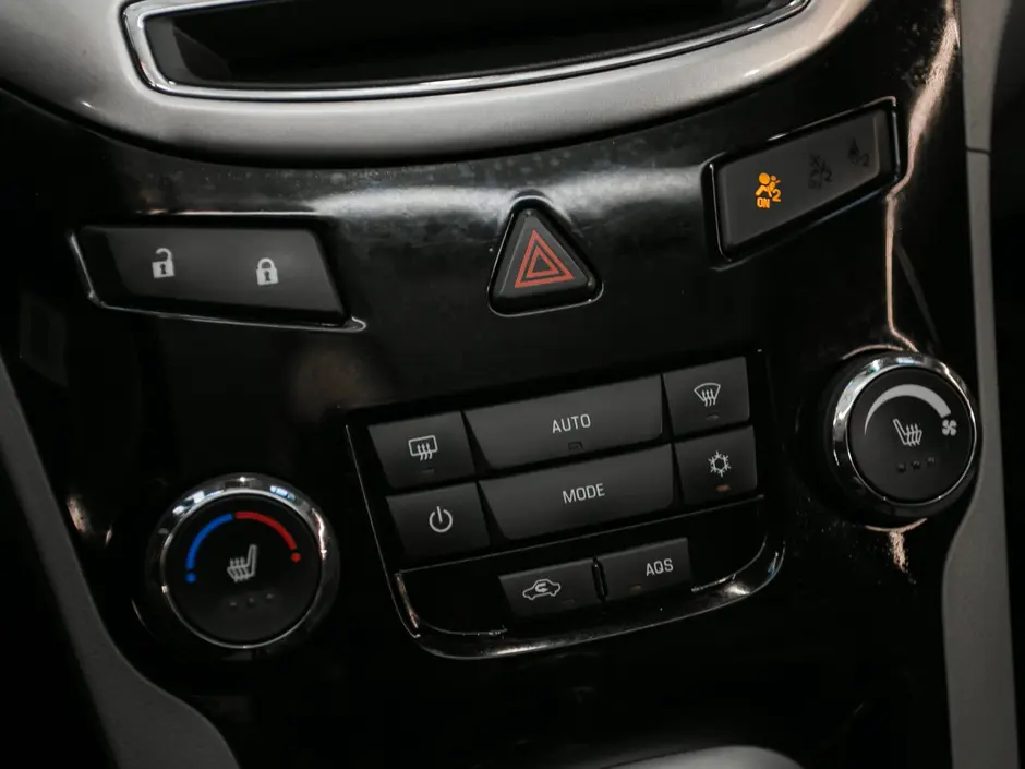 «Авто на Неве»