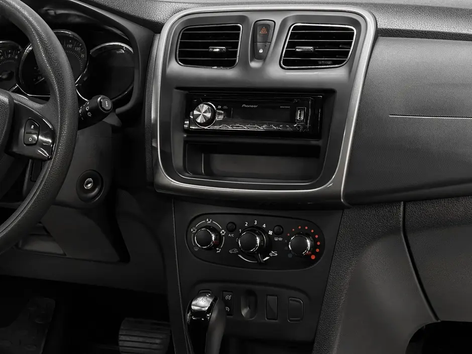 «Авто на Неве»