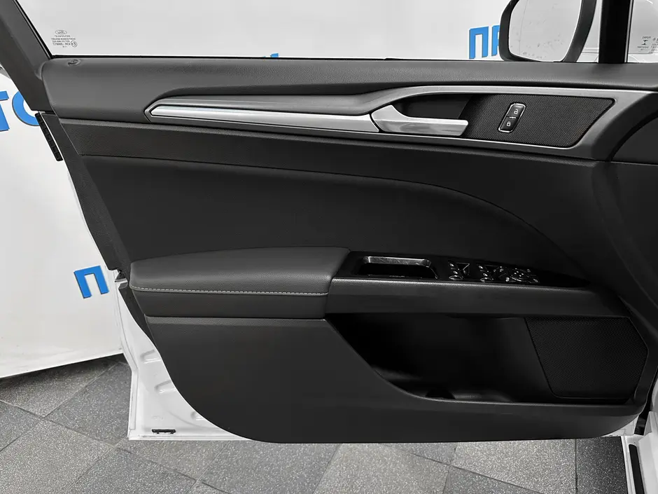 «Авто на Неве»