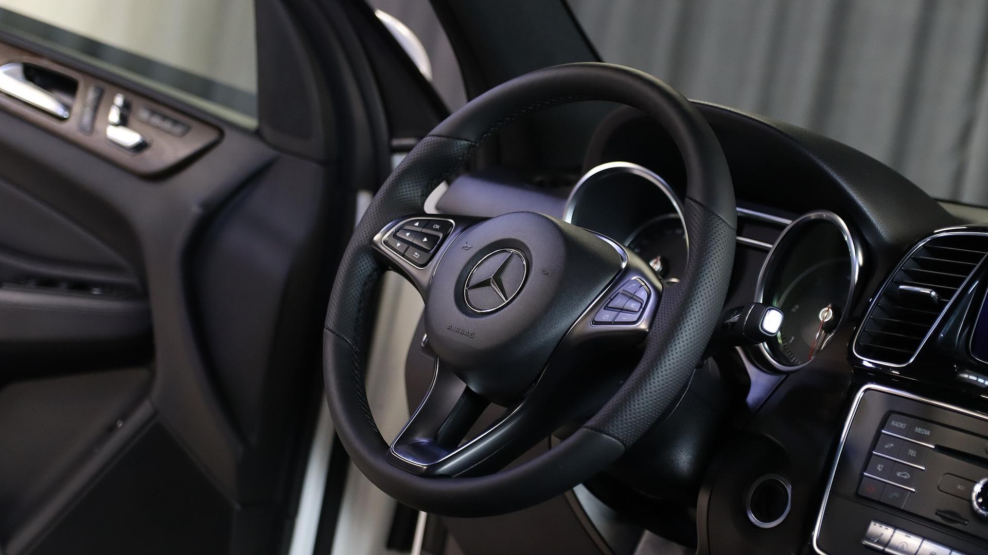 фото автомобиля 11