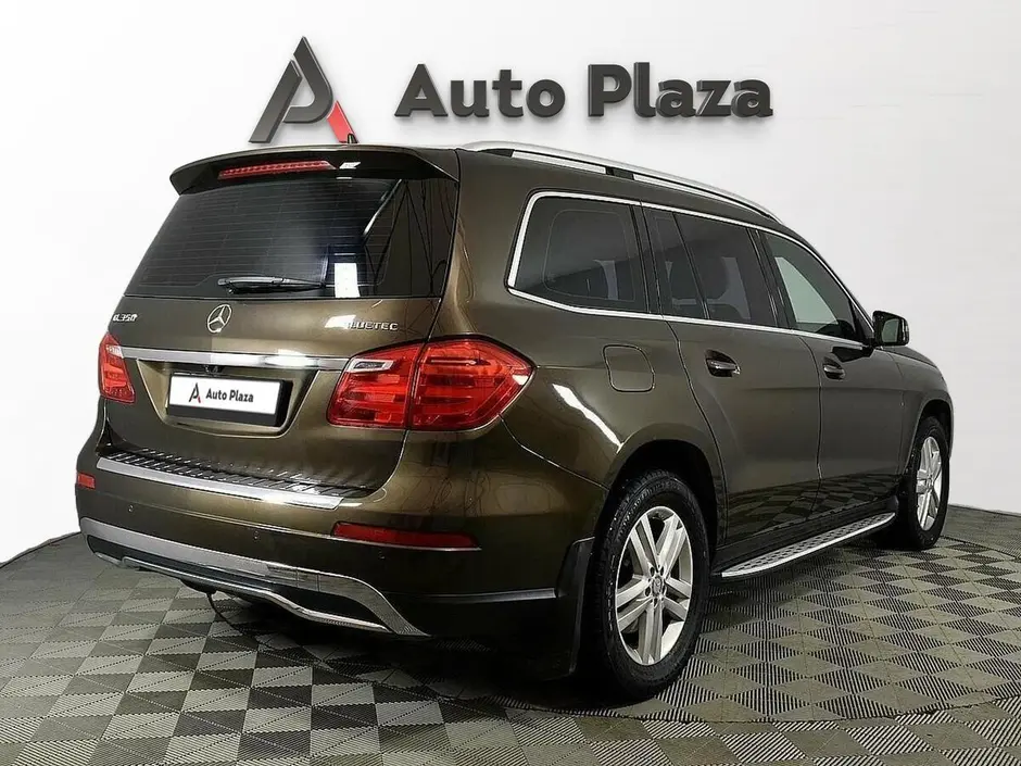 AutoPlaza