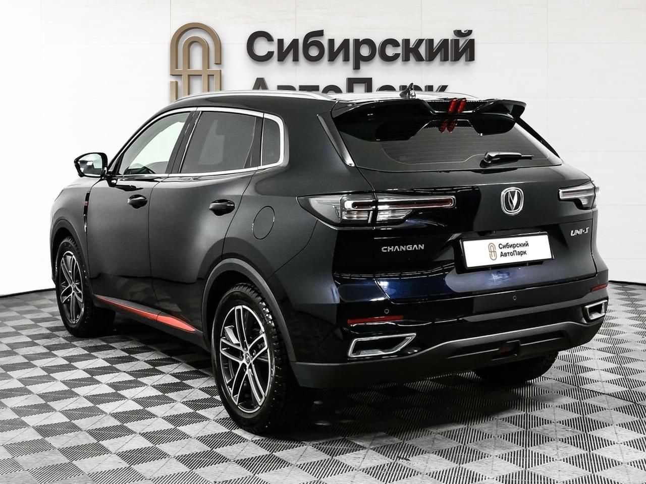 фото автомобиля 3