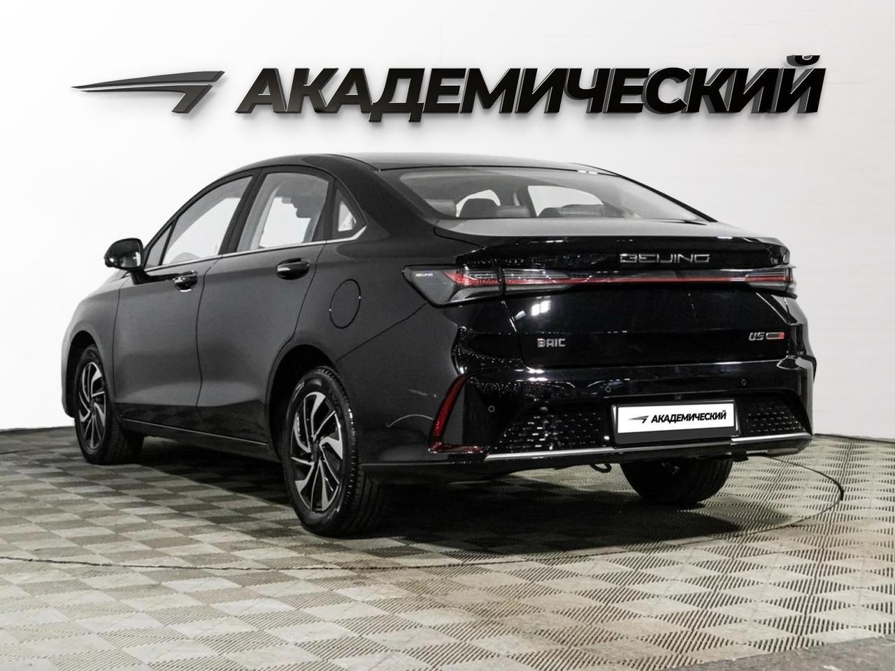 фото автомобиля 3