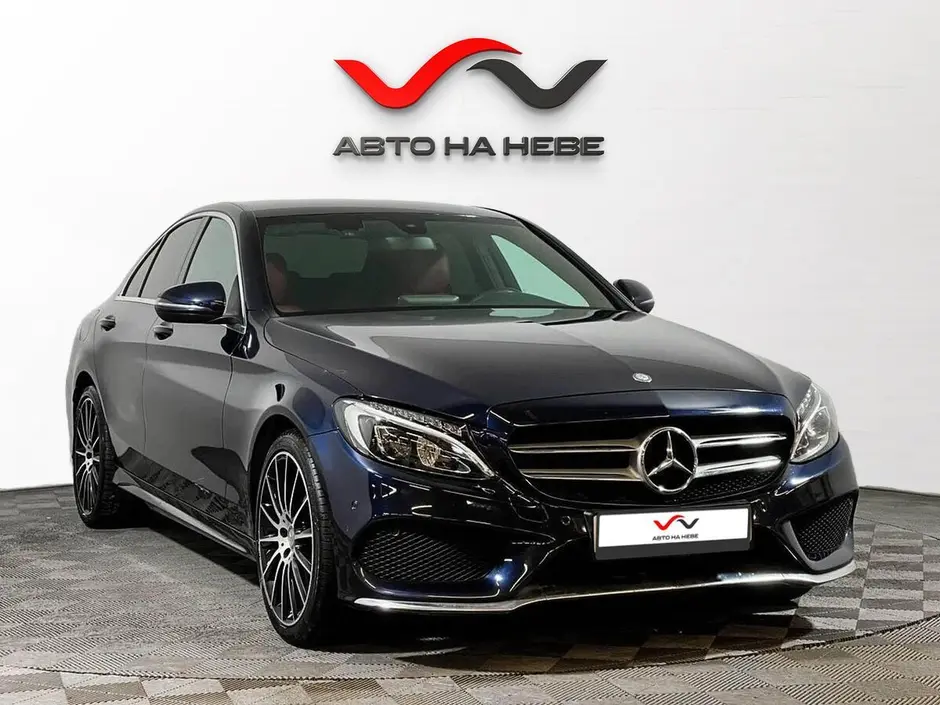 «Авто на Неве»