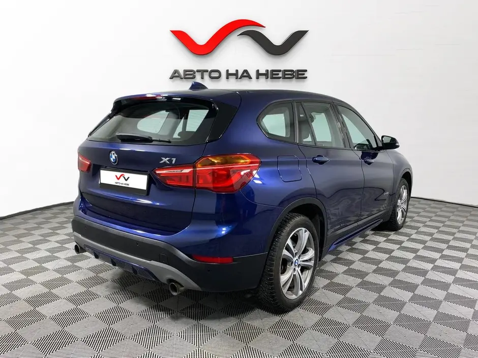 «Авто на Неве»
