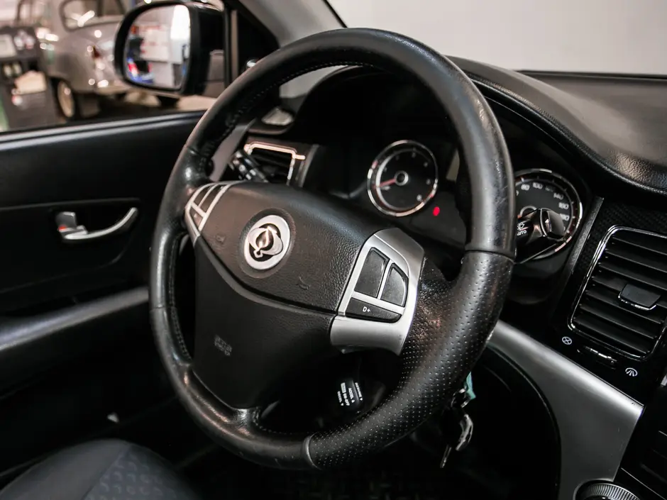 «Авто на Неве»