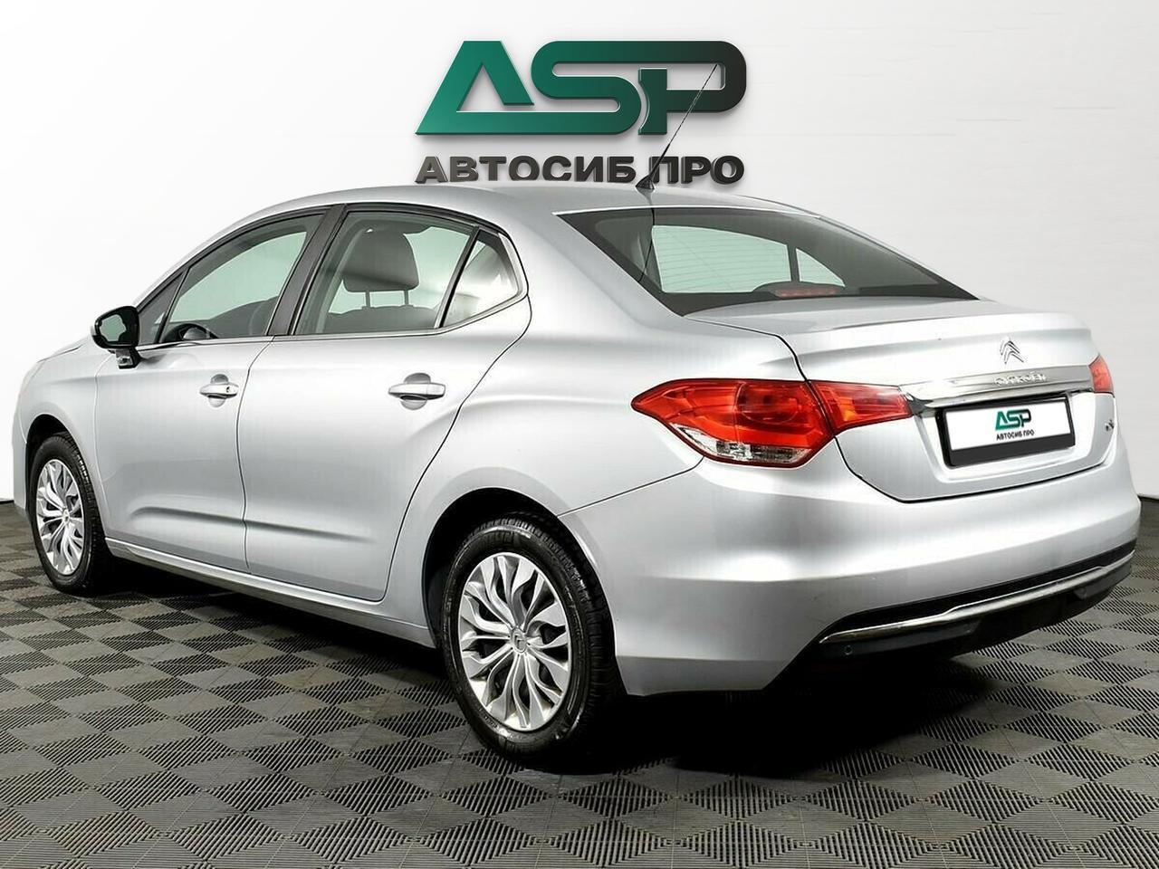 фото автомобиля 3