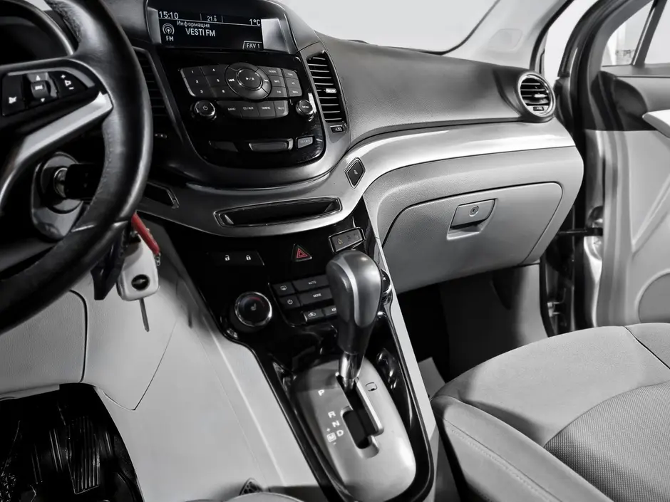 «Авто на Неве»