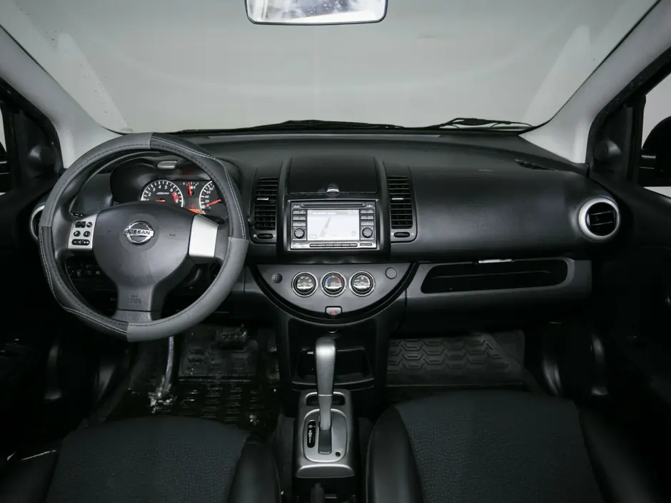 «Авто на Неве»