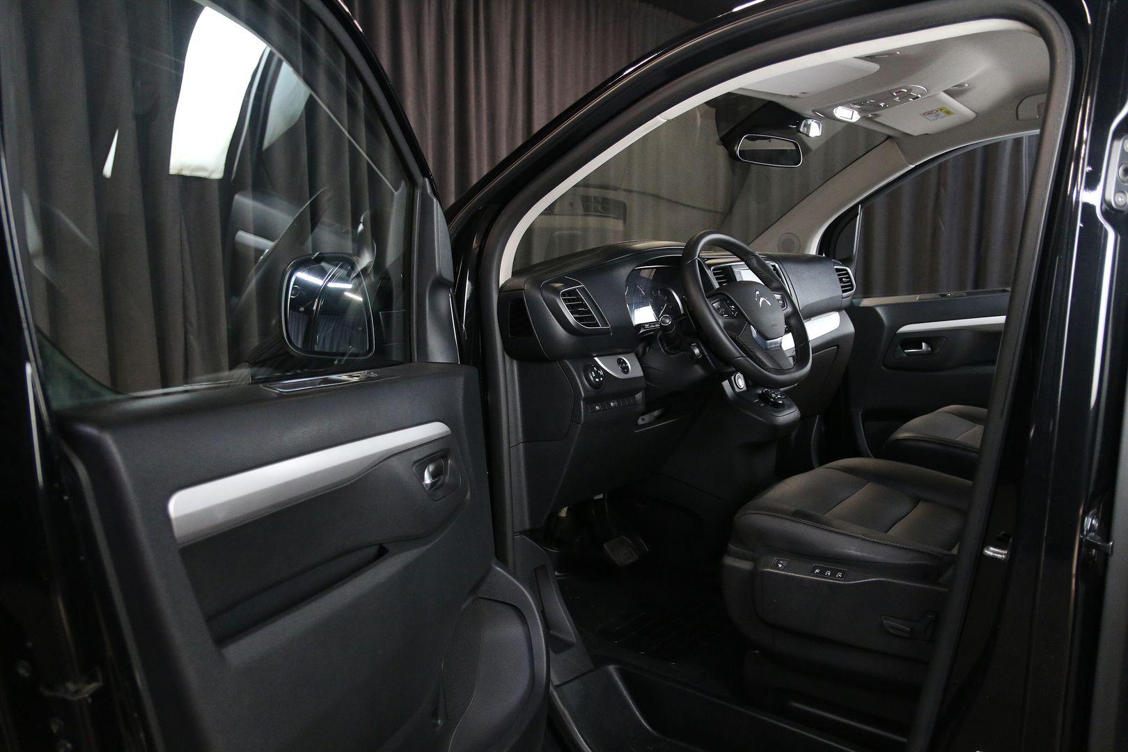 фото автомобиля 7