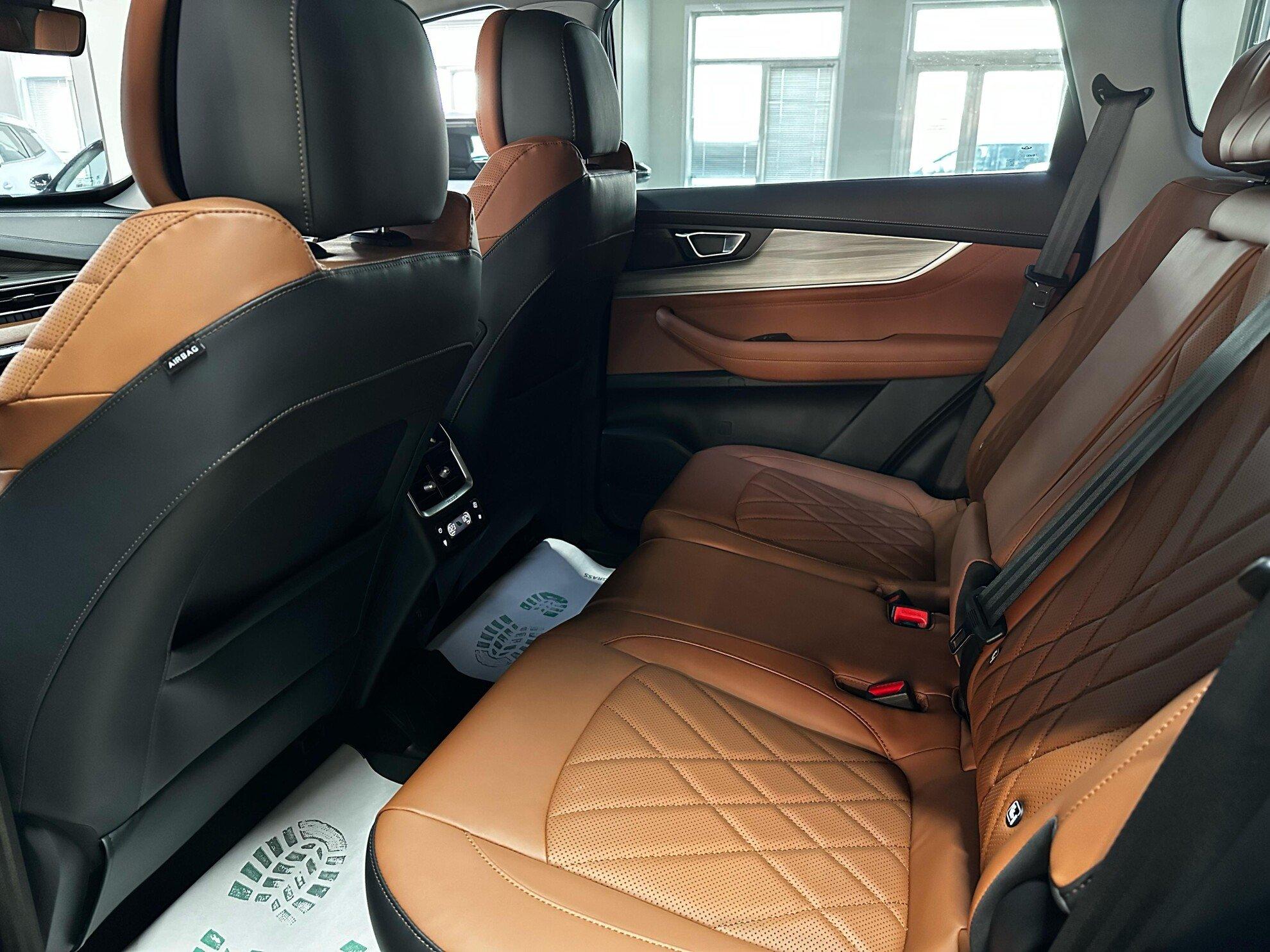 фото автомобиля 12