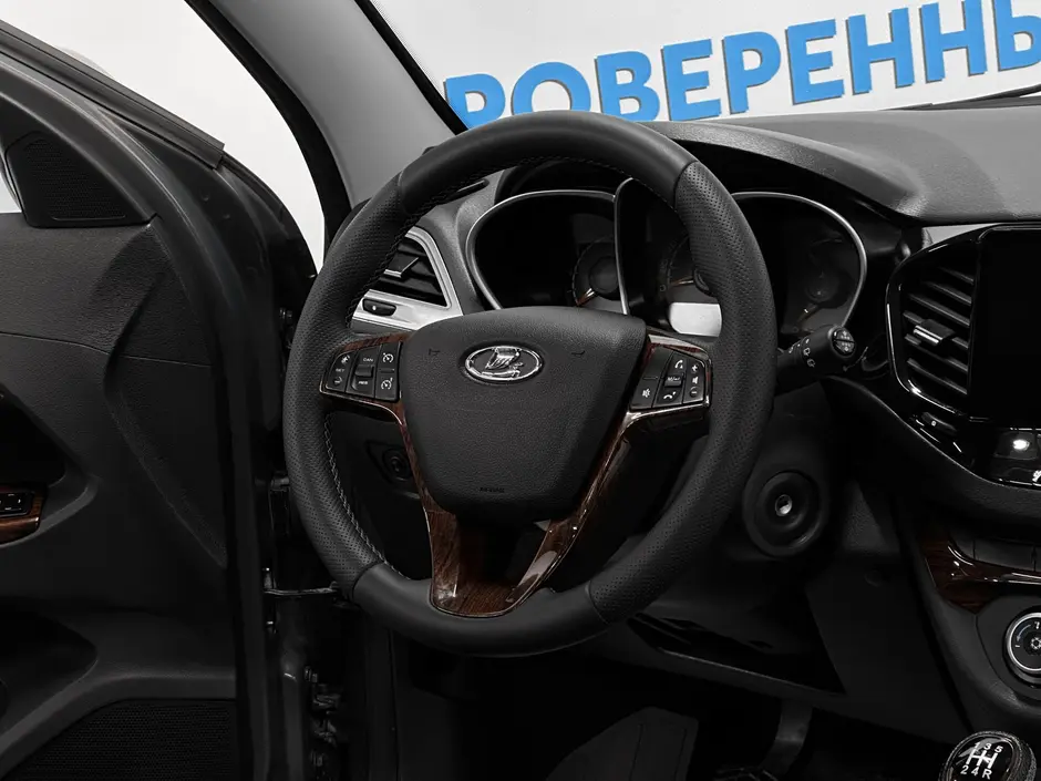 «Авто на Неве»