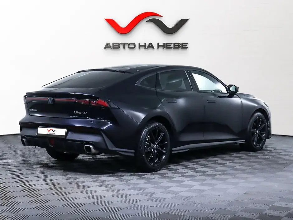 «Авто на Неве»