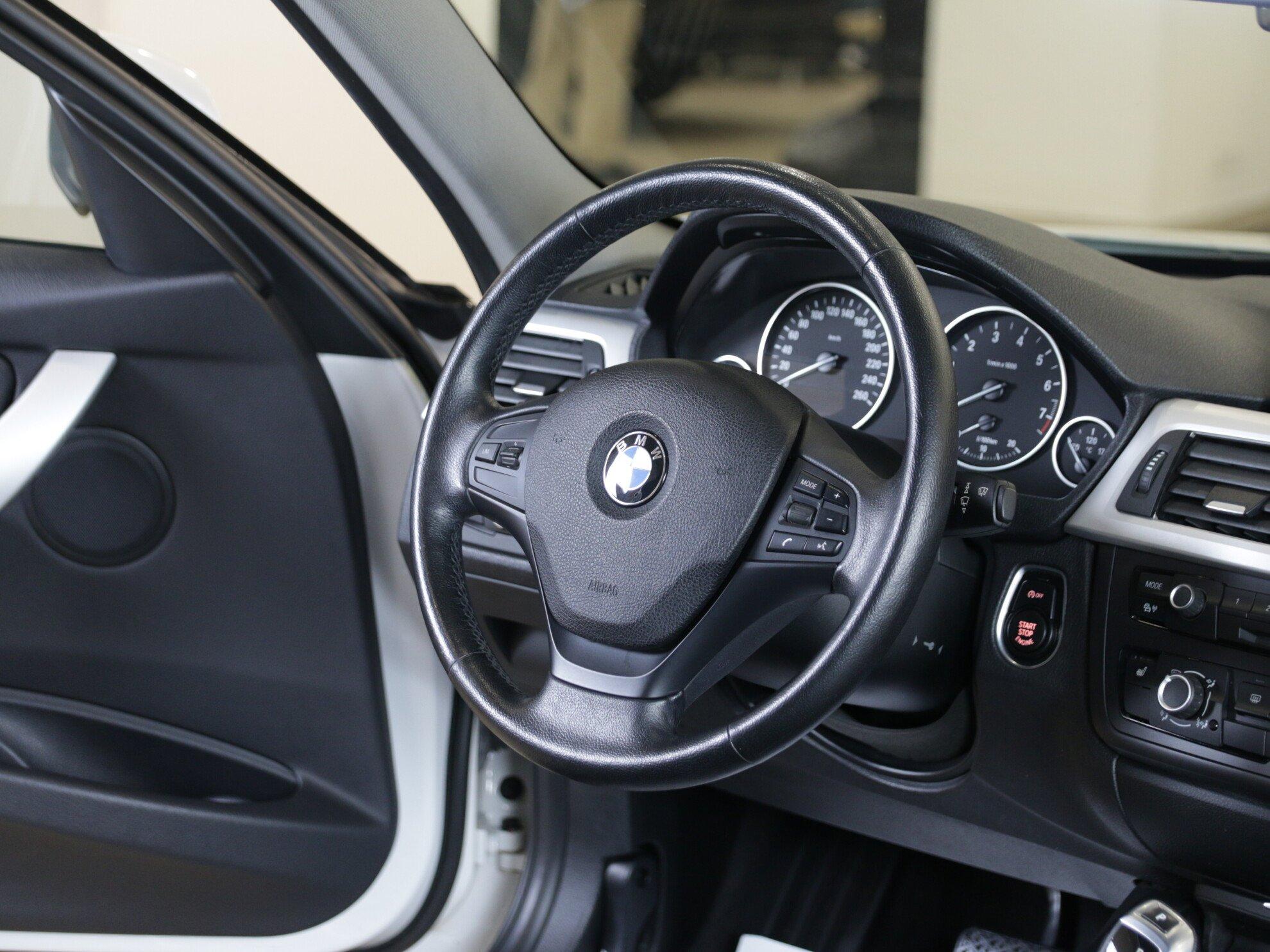 фото автомобиля 12