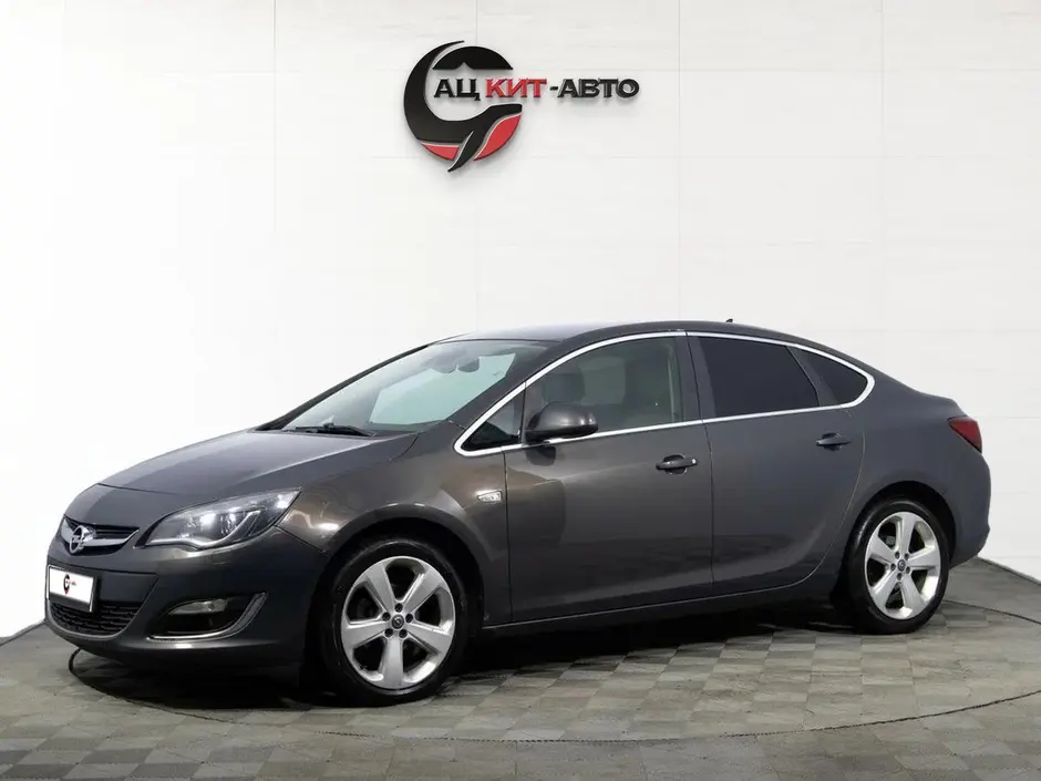 Opel Astra, 2012 г.