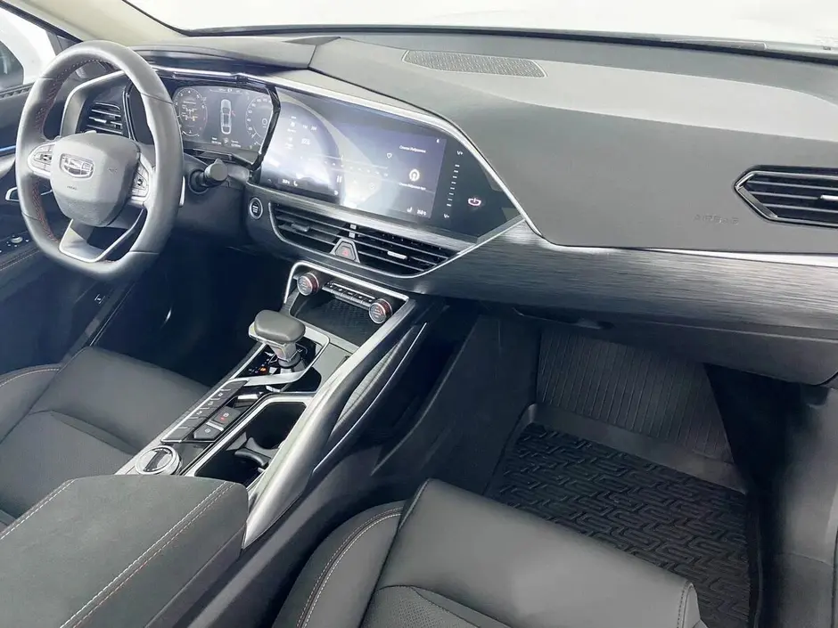 «Авто на Неве»