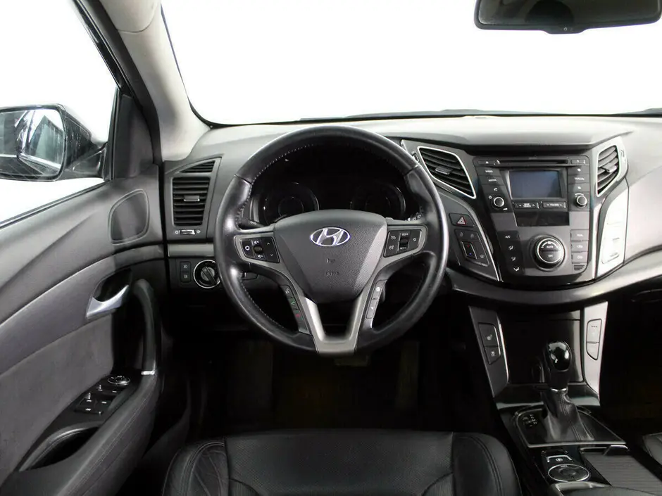 «Авто на Неве»