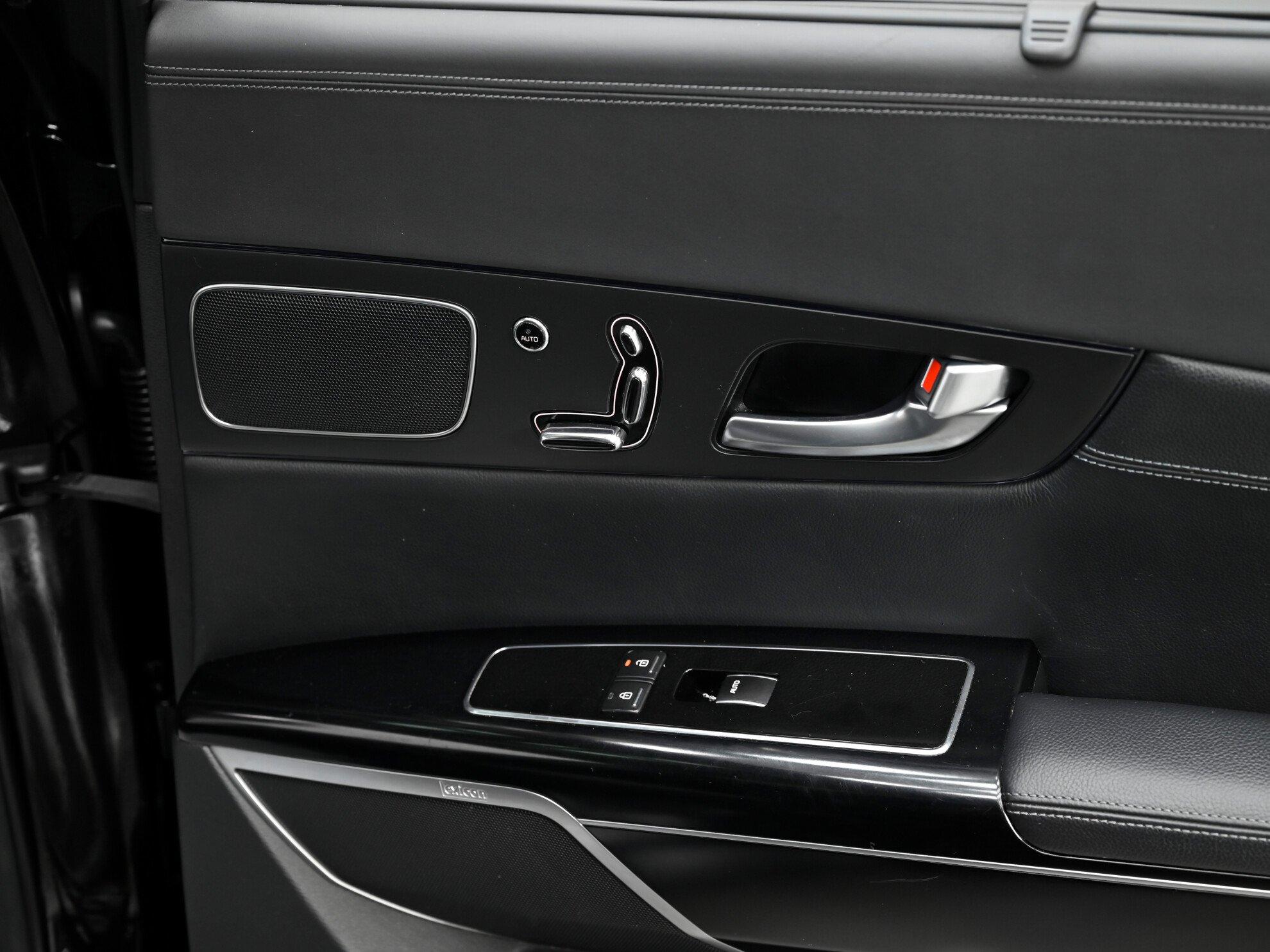 фото автомобиля 12