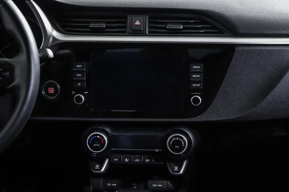 «Авто на Неве»