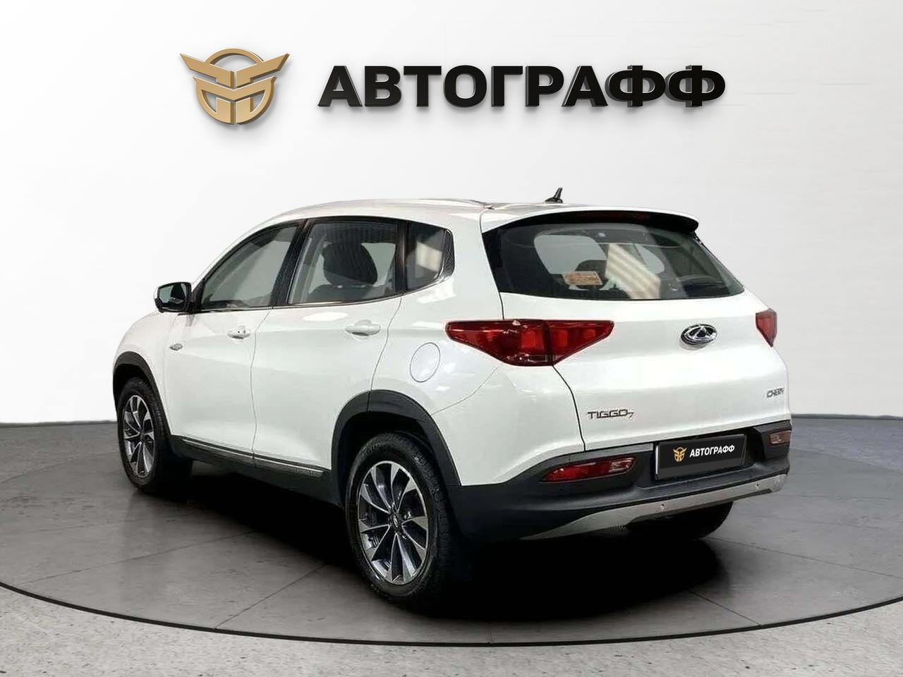 фото автомобиля 3