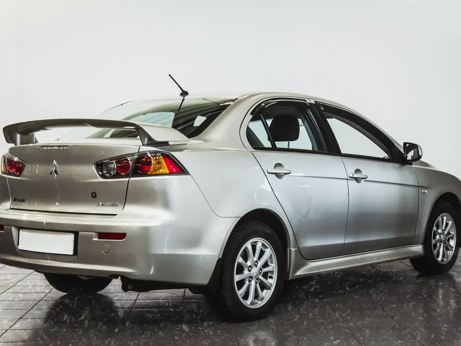 «Авто на Неве»