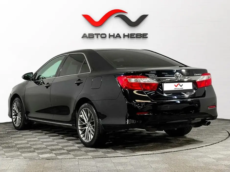 «Авто на Неве»