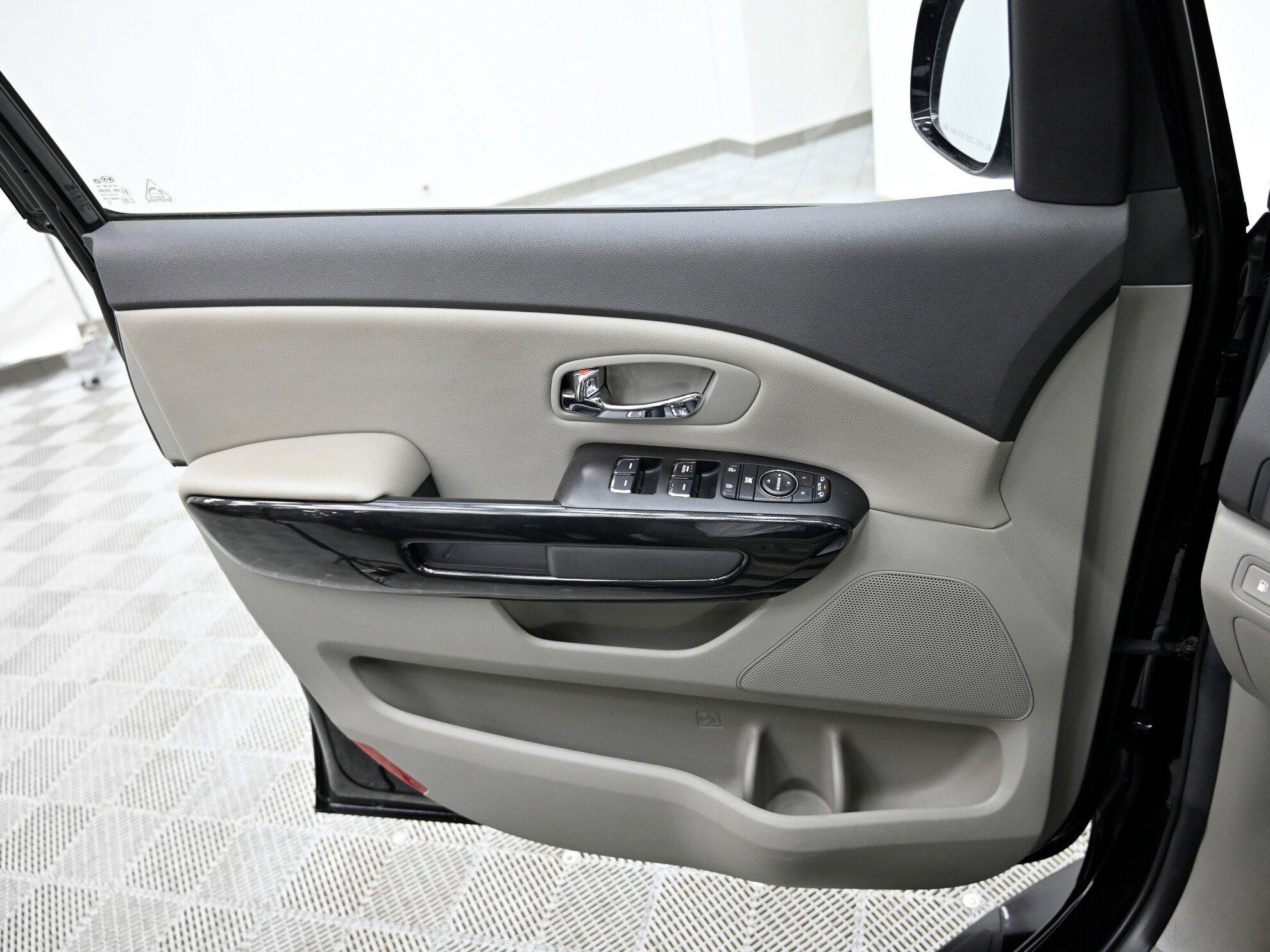 фото автомобиля 12
