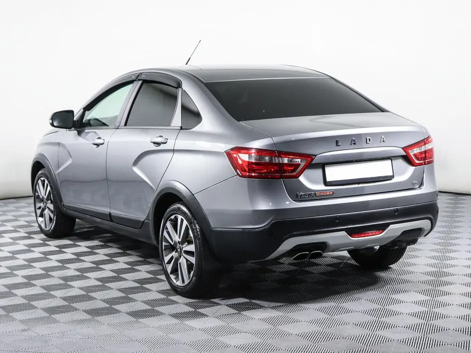 «Авто на Неве»