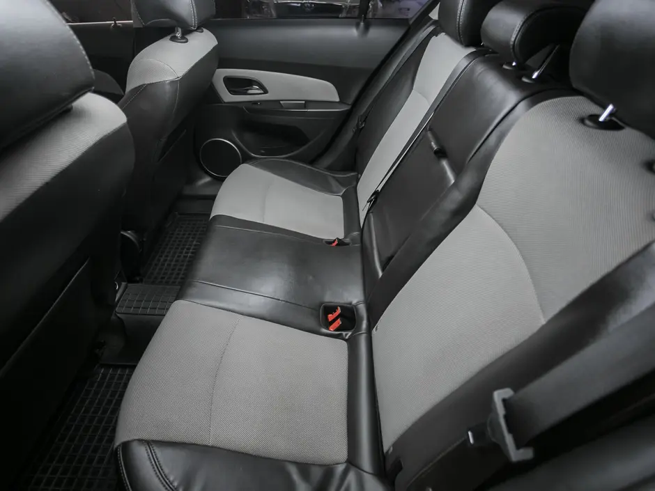 «Авто на Неве»