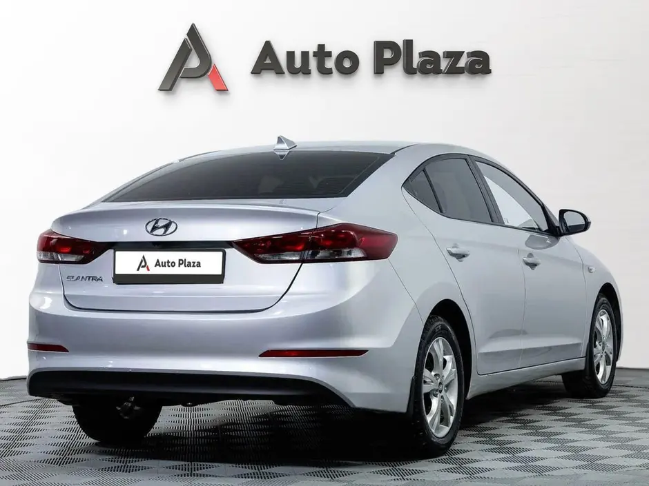 AutoPlaza