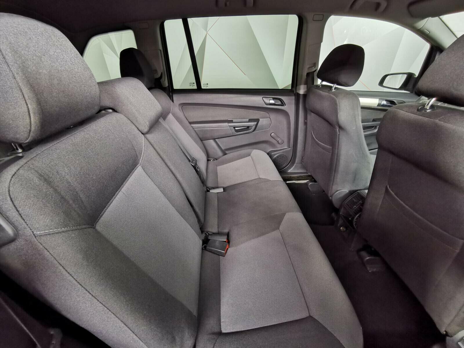 фото автомобиля 12