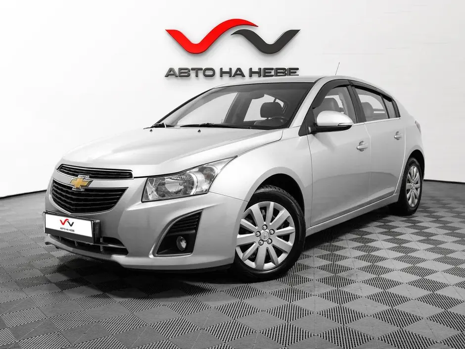 «Авто на Неве»
