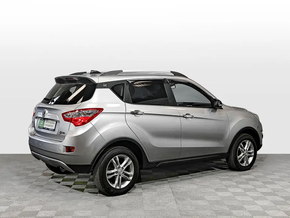 «Авто на Неве»