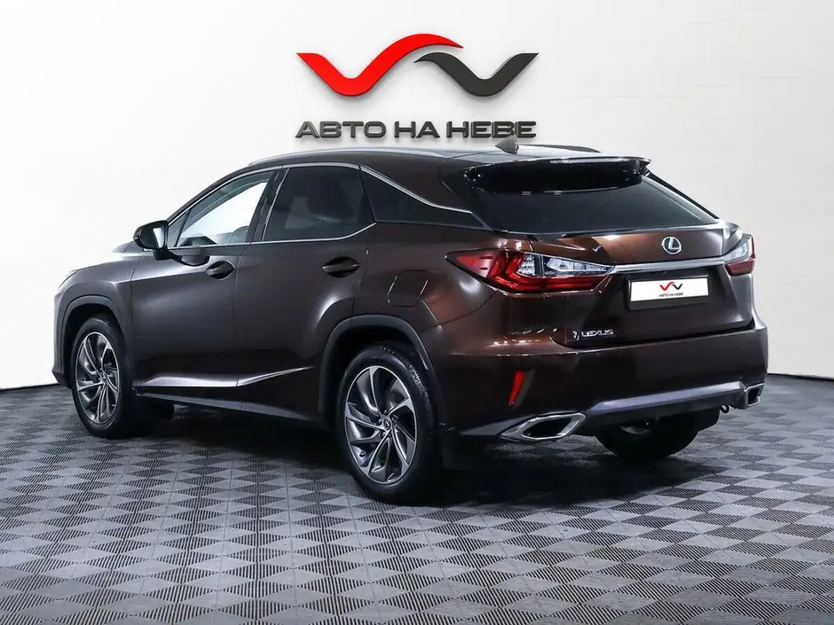 «Авто на Неве»