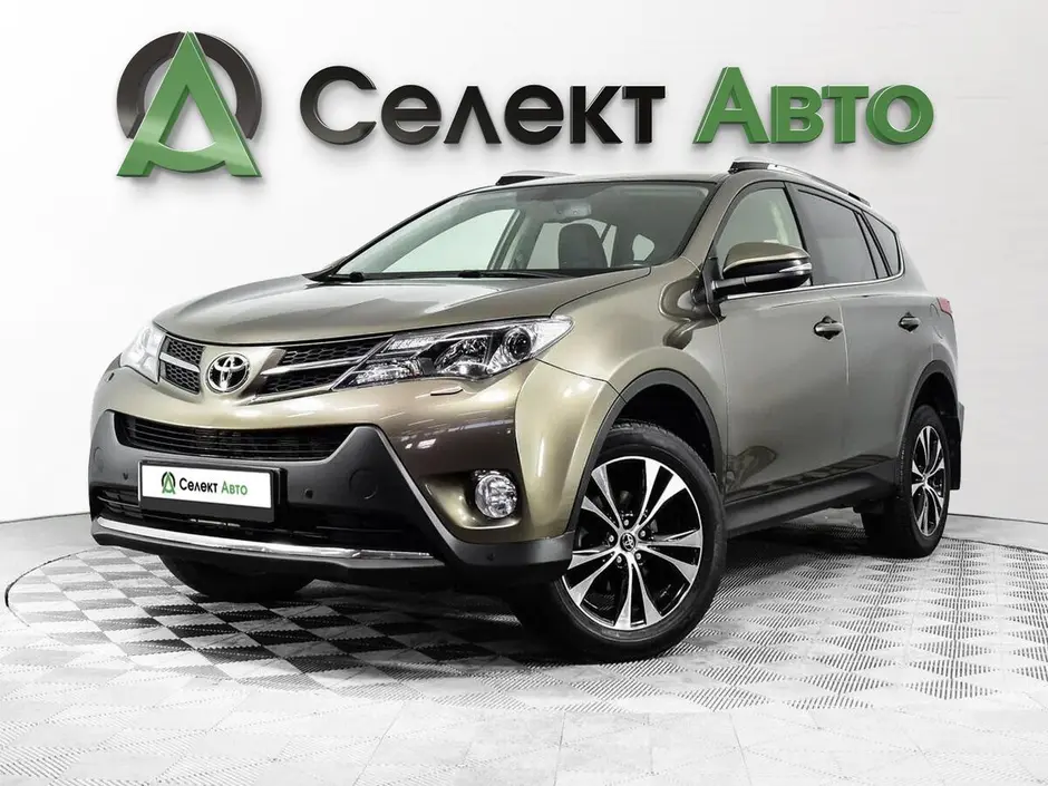 Toyota RAV4, 2015 г.