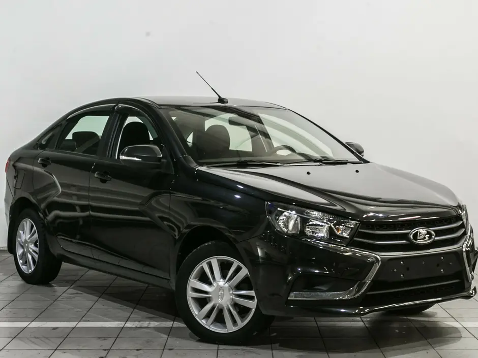 «Авто на Неве»