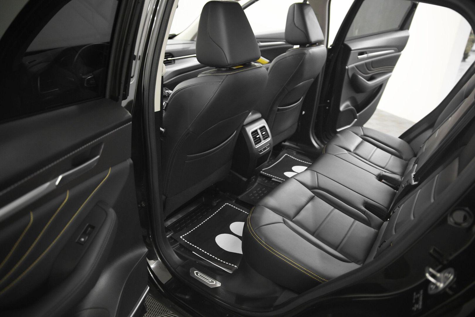 фото автомобиля 7