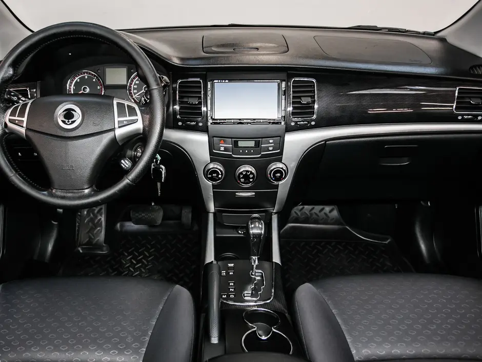 «Авто на Неве»