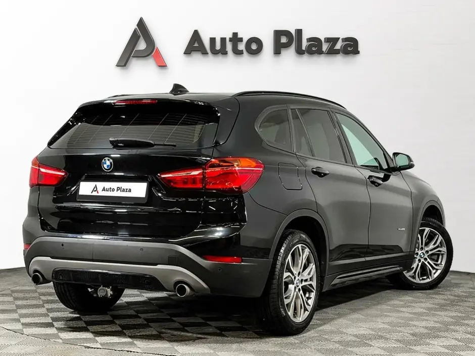 AutoPlaza