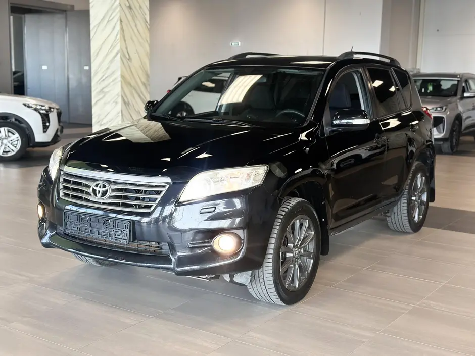 Toyota RAV4, 2010 г.