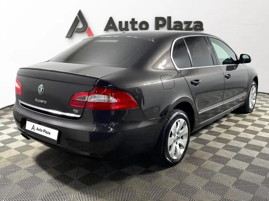 AutoPlaza
