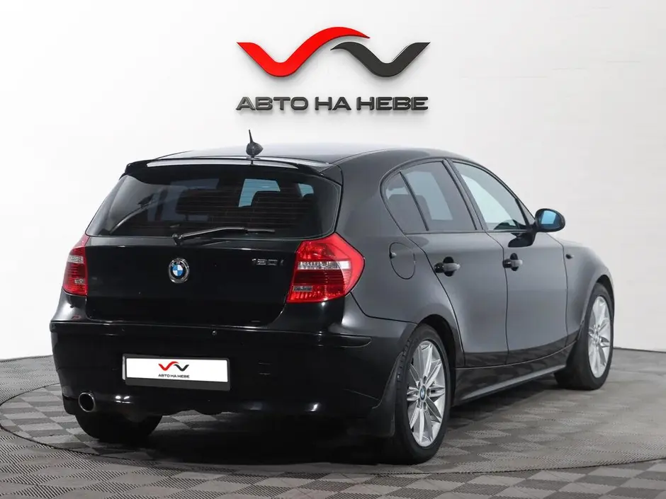 «Авто на Неве»