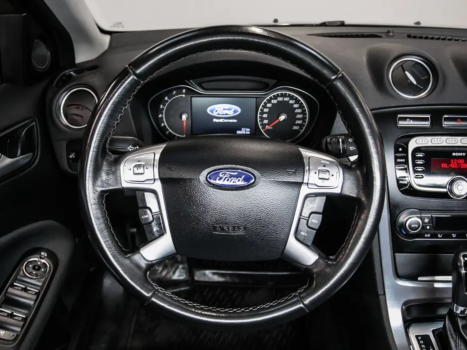 «Авто на Неве»