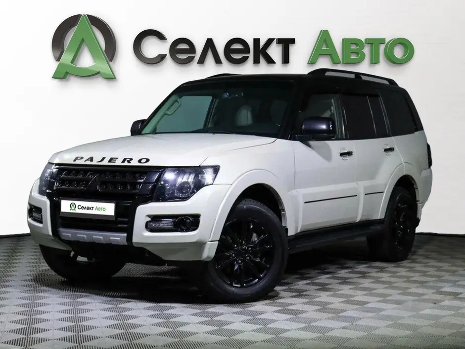 Mitsubishi Pajero, 2017 г.